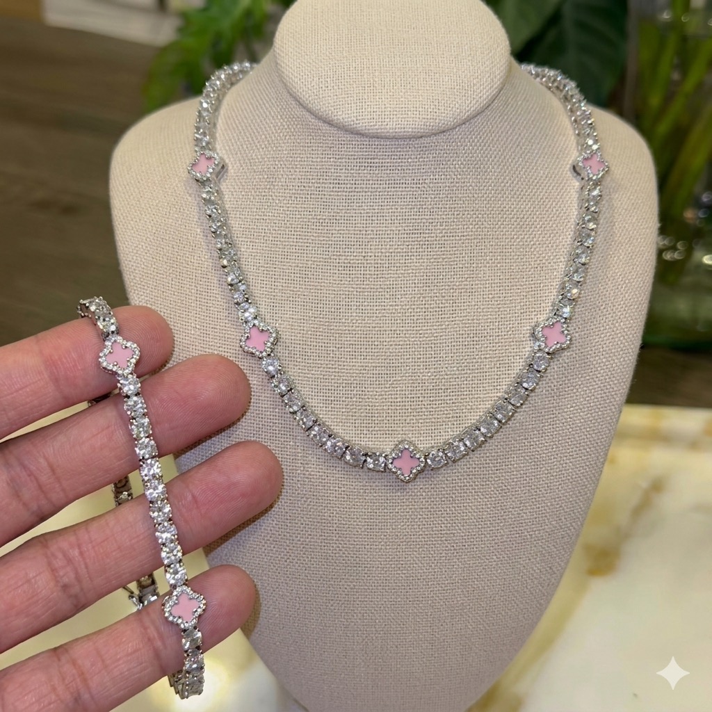 Crystal Petal Clover Set necklace and bracelet set